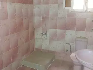 شقق للبيع في الهانوفيل، العجمي، 100 متر