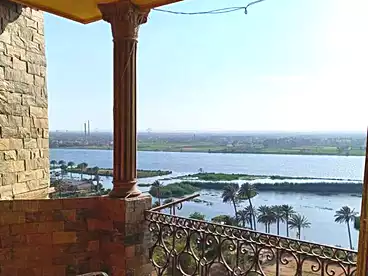 Apartments For sale in Nile Corniche St., Hadayek Helwan, 255 sqm