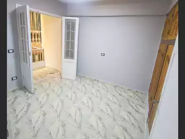 Apartments For sale in El-Shaheed Ahmed Hamdy St, El Hanouvel, 115 sqm