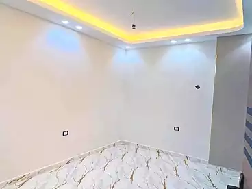 شقق للبيع في اللبيني، فيصل، 150 متر
