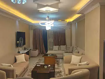 Apartments For sale in Latif Basha St., Helwan El Sharkeya, 165 sqm