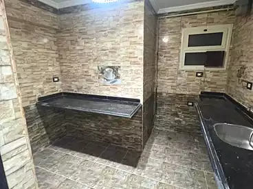Apartments For sale in El Mandara Bahri, El Mandara, 165 sqm