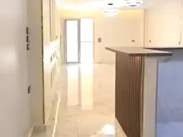 شقق للبيع في شارع الخمسين، النزهة 2، 150 متر