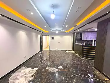 إداري للإيجار في اللبيني، الهرم، 200 متر