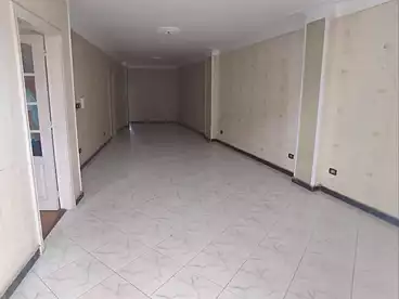 Apartments For sale in Victoria, Alexandria, 131 sqm