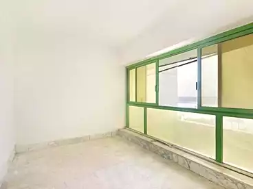 إداري للإيجار في شارع المشتل، شارع كورنيش المعادي، 400 متر