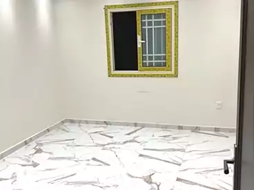 عقارات للإيجار في شارع طريق الجيش، ميامي، 140 متر