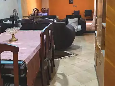 Apartments For sale in El Mostashfa St., El Talbeya, 180 sqm