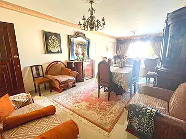 شقق للبيع في شارع محمد فؤاد جلال، كامب شيزار، 170 متر