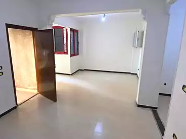 Apartments For sale in Taqseem Omar Ibn El Khattab, Gisr Al Suez, 105 sqm