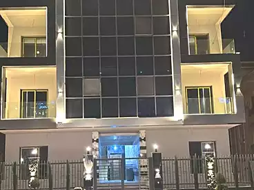 For sale in Zaid Ebn Haretha St., South Academy (A), 220 sqm