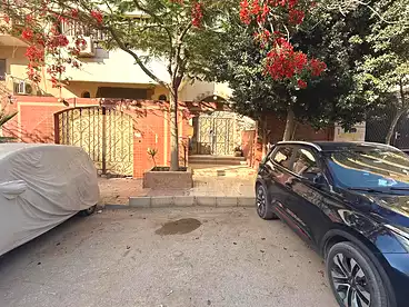Properties For sale in Divided from El Kafrawei St., Neighborhood 2nd, 220 sqm