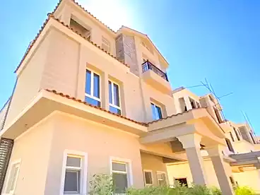 فلل للبيع في مروج، سموحة، 360 متر