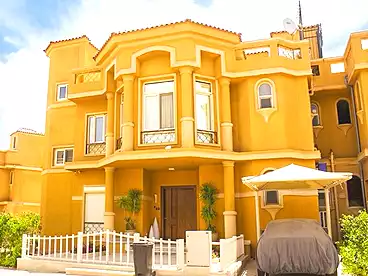 Town House For sale in Kattameya Gardens Compound - North Africa, Compounds in New Cairo, 375 sqm