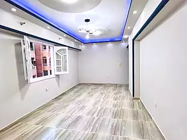 عقارات للبيع في شاطئ النخيل - ٦ اكتوبر، العجمي، 100 متر