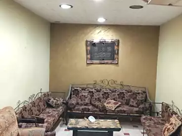 مكاتب للإيجار في شارع العشرين، فيصل، 90 متر