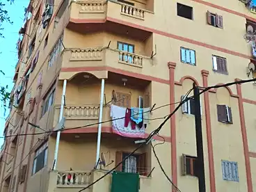 شقق للبيع في الهانوفيل، العجمي، 100 متر