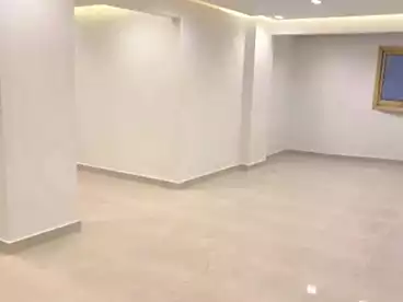 شقق للبيع في اللبيني، فيصل، 180 متر