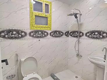 عقارات للبيع في شارع خليل حماده، سيدي بشر بحري، 130 متر