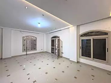 عقارات للإيجار في شارع مدحت الخولي، جنوب الاكاديميه (ب)، 300 متر