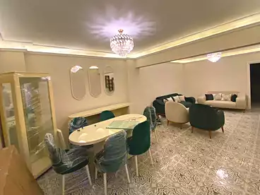 شقق للبيع في شارع البرنسيسة، البيطاش، 100 متر