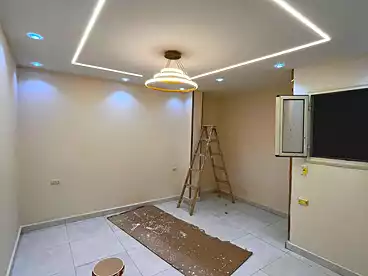 عقارات للإيجار في شارع المجزر الالي، اللبيني، 130 متر