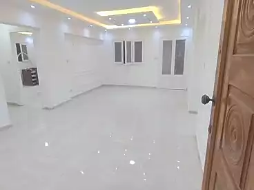 شقق للبيع في شارع وحيد صابر، البيطاش، 120 متر