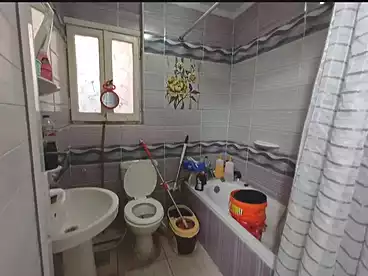Apartments For sale in Iskandar Ibrahim St., Miami, 130 sqm