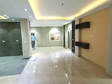 Properties For sale in Street 66, Second Neighborhood, 220 sqm