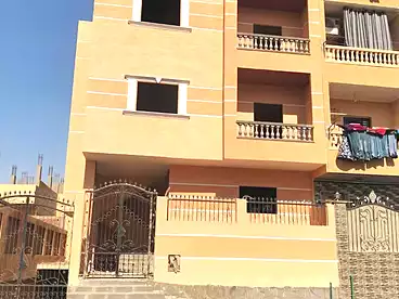 عمارات للبيع في المجاورة الثالثة، حي البنفسج - الحي السادس، 209 متر
