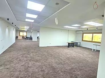 عقارات للإيجار في شارع 20، سرايات المعادي، 400 متر