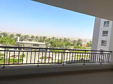 عقارات للإيجار في كايرو فيستيفال سيتي مول، كمبوند كايرو فيستيفال سيتي - الفطيم، 190 متر