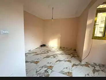 Apartments For sale in Mahmoud El-Isawy St., Miami, 80 sqm