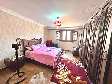 Apartments For sale in Gamal Abd El Naser St., Gisr Al Suez, 155 sqm