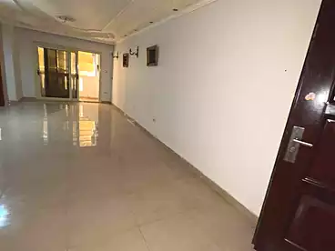 عقارات للبيع في شارع النصر، سموحة، 120 متر