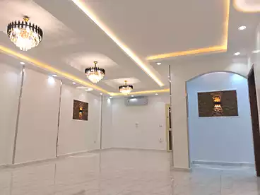 شقق للبيع في شارع المجزر الالي، اللبيني، 185 متر