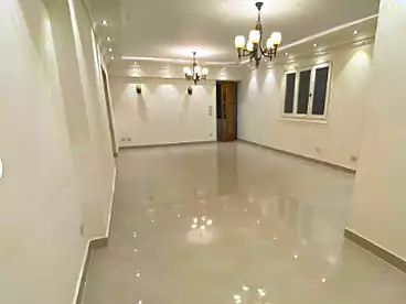 شقق للإيجار في جناكليس، الاسكندرية، 110 متر