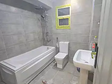 Apartments For sale in Gamal Abdel Nasser St., El Asafra, 140 sqm
