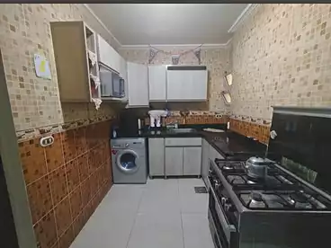 شقق للبيع في البيطاش، العجمي، 135 متر