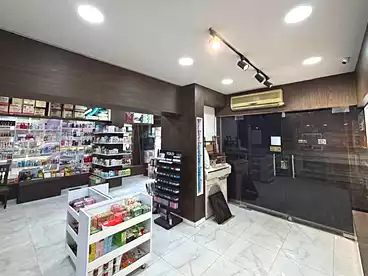 Pharmacy For sale in El Mandara Bahri, El Mandara, 66 sqm