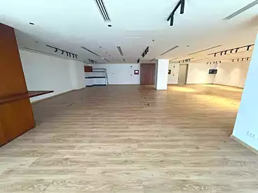 Administrative For rent in Park Street Mall - Sky, Compounds in Sheikh Zayed, 311 sqm