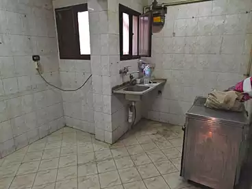 عقارات للإيجار في شارع محمد سيد أحمد، حلوان، 220 متر