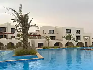 Apartments For sale in Kamaran Resort - Orascom, El Gouna Resorts, 180 sqm