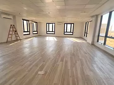 Properties For rent in Southern 90th St., 90th Street, 200 sqm