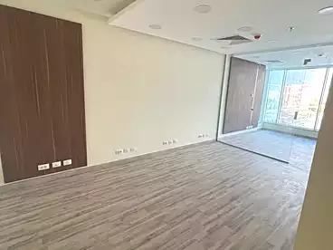 Administrative For rent in Northern 90th St., 90th Street, 58 sqm