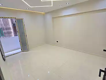 Apartments For sale in El Mandara Bahri, El Mandara, 140 sqm