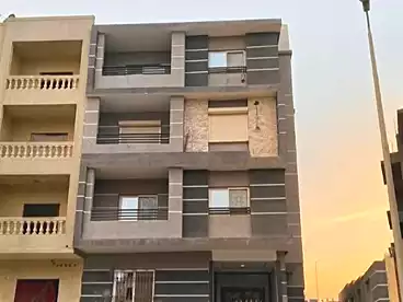 Apartments For sale in Abo El Hawl 3, Gardenia Heights - Abo El Hawl, 220 sqm