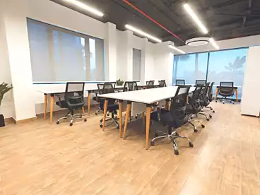 Administrative Building For rent in Northern 90th St., 90th Street, 2639 sqm