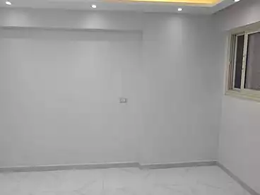 عقارات للبيع في شارع محمود العيسوي، سيدي بشر بحري، 125 متر