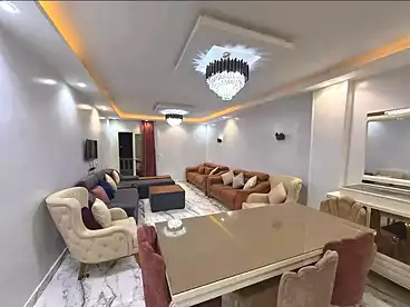 شقق للبيع في شارع المجزر الالي، اللبيني، 160 متر